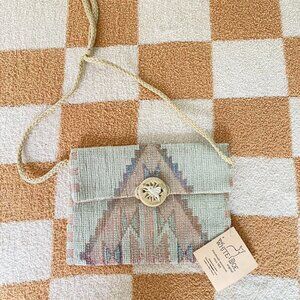 AMERICAN VINTAGE WHITE DOE ORIGINAL HANDMADE BOHO PURSE CROSS BODY BAG